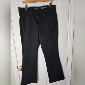 J. Jill High-Rise Boot Cut Pants in Black Streetwear Workwear Office Outing